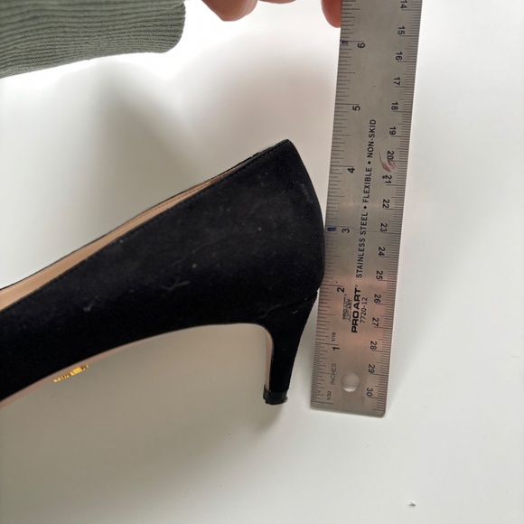 Prada heels - Picture 8 of 8